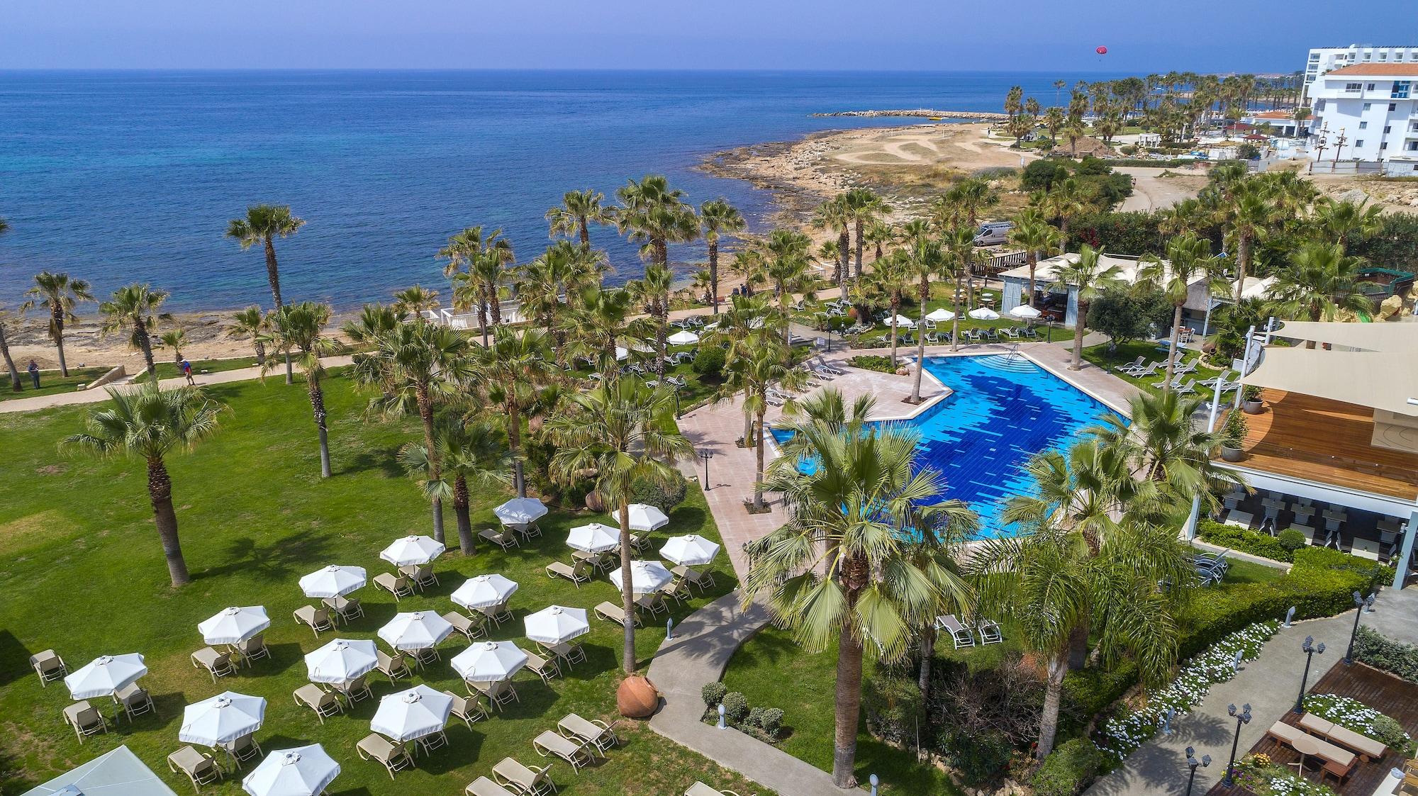 Aquamare & 4* Geroskipou