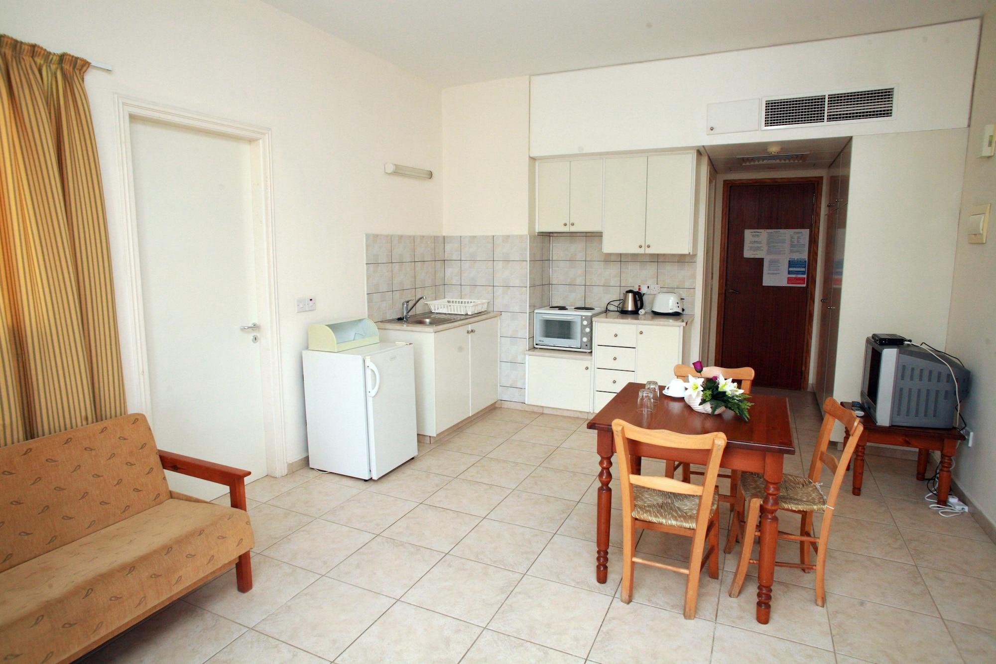 Aparthotel New York Plaza Paphos