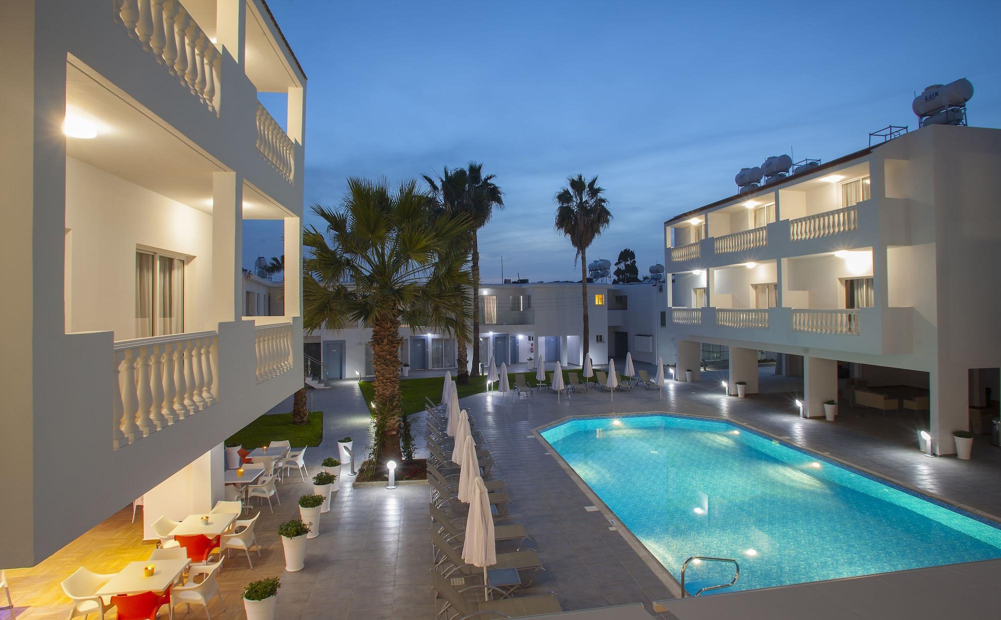 Aparthotel Princessa Vera 3*