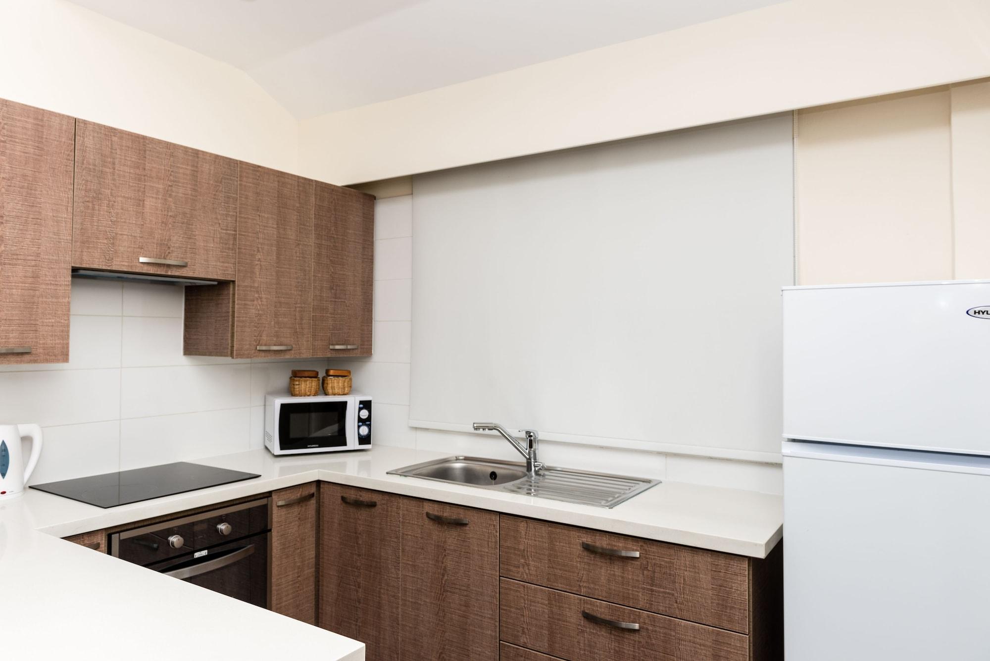 Helios 2 Apartment