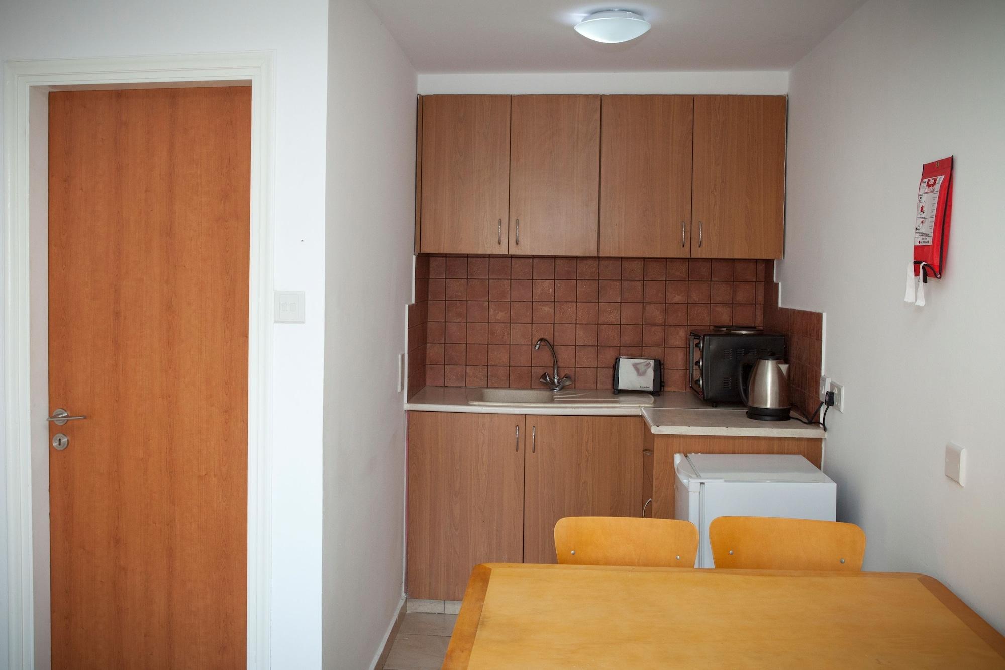 Aparthotel Alecos Paphos