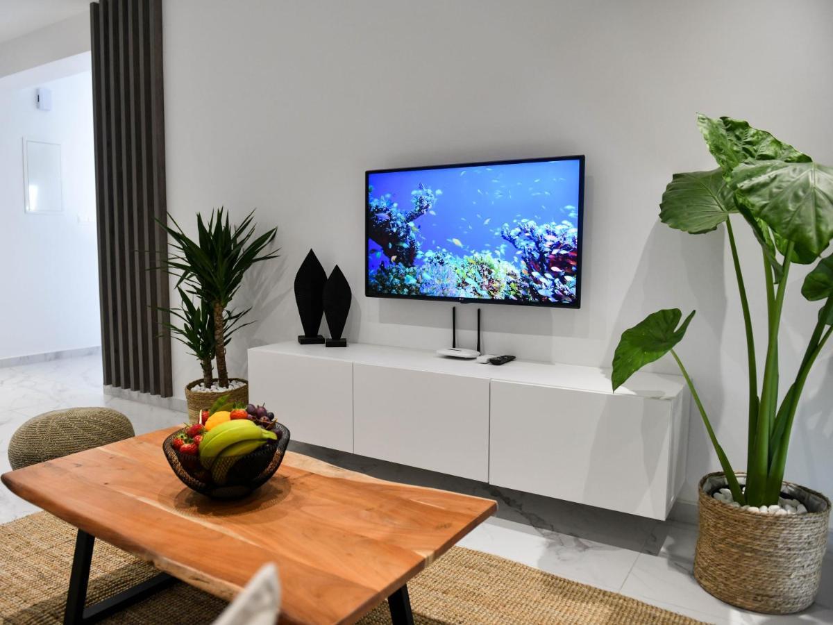 Apartment The Room, 14, Leda Gardens Paphos