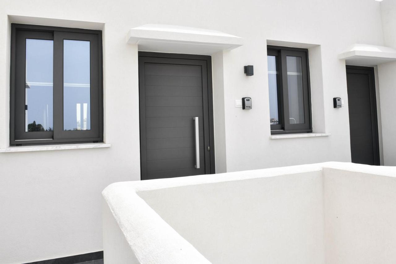 The Room, 14, Leda Gardens Apartment Paphos