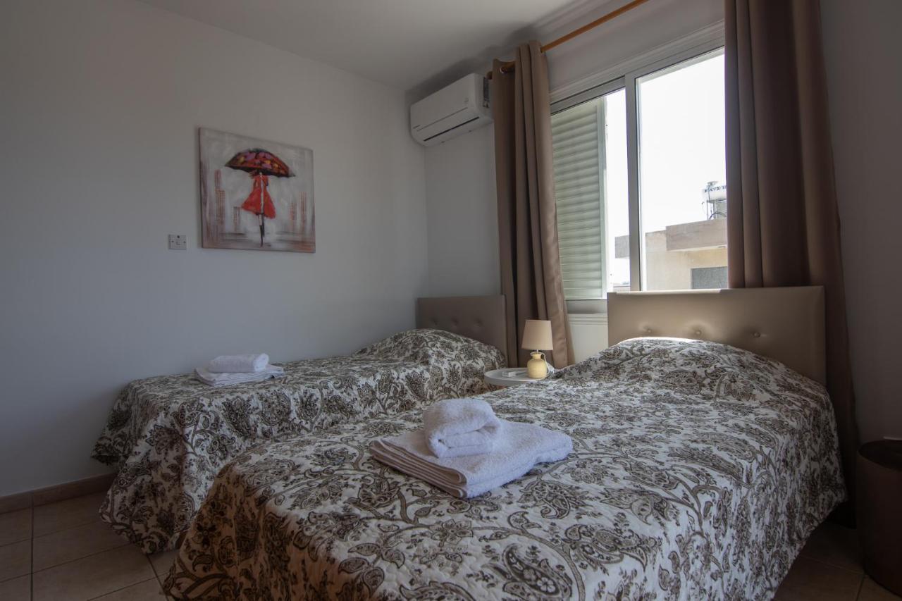 Amelia Two Bedroom - 202 *