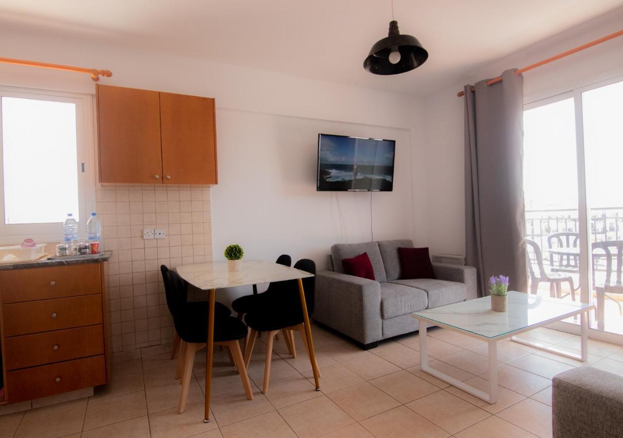 Amelia Two Bedroom - 202 Apartamento *
