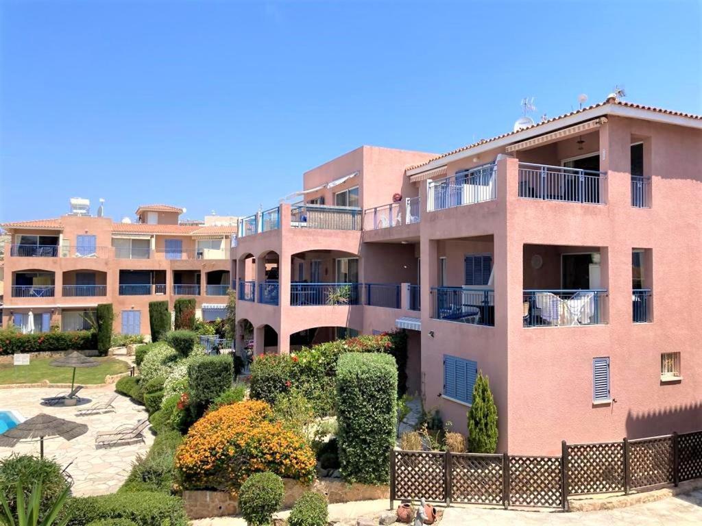 Apartment Regina Gardens Harmony Paphos