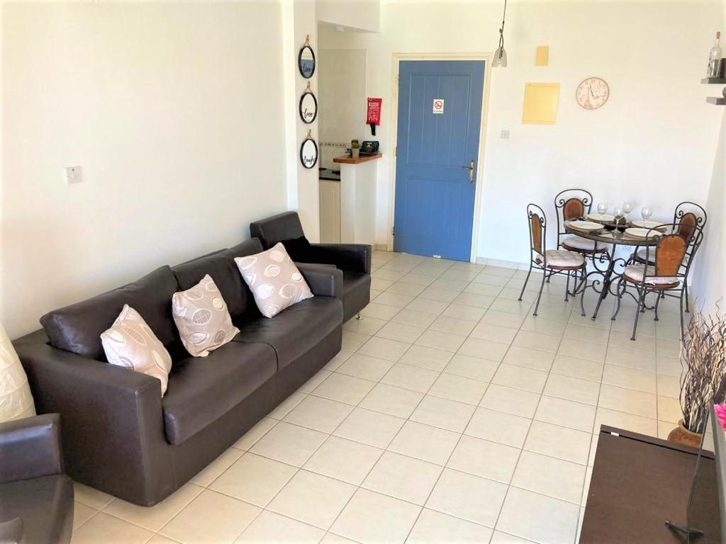 Apartment Regina Gardens Harmony Paphos