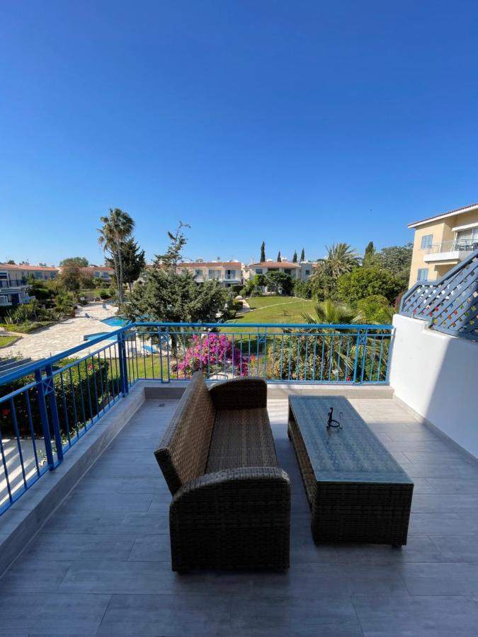 Paradise Gardens2 With Waking Distance To The Sea Apartment Paphos