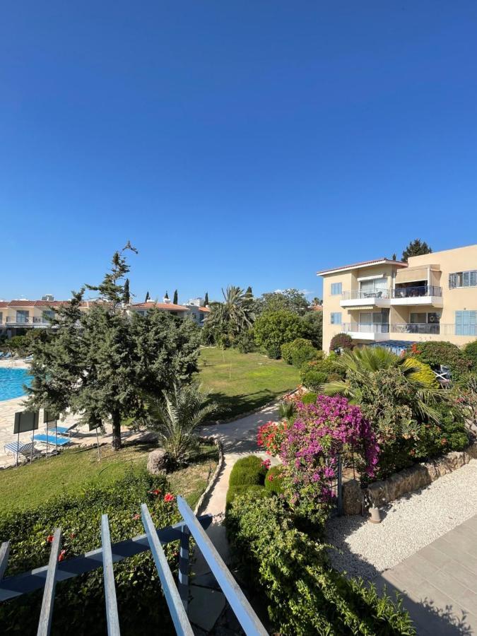 Apartment Paradise Gardens2 With Waking Distance To The Sea