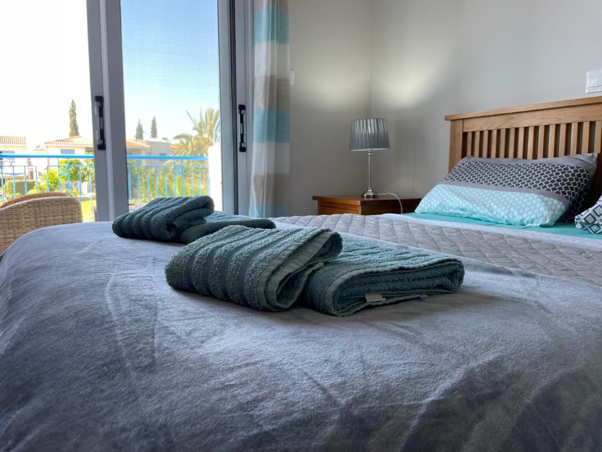 Apartment Paradise Gardens2 With Waking Distance To The Sea Paphos
