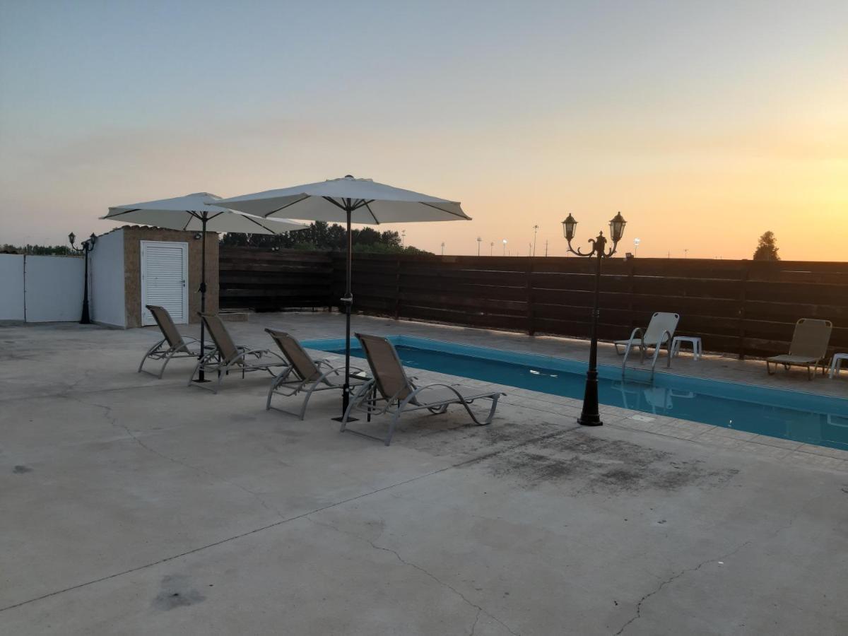 Sunset Villa