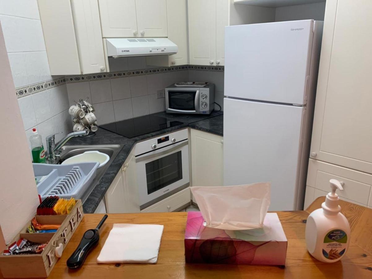 Apartment Comfortable 2 Bedroom In Popular Limnaria Gardens *