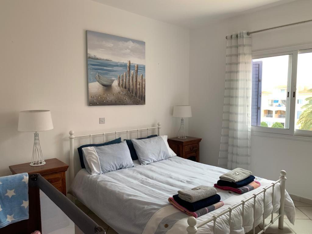 Apartment Comfortable 2 Bedroom In Popular Limnaria Gardens