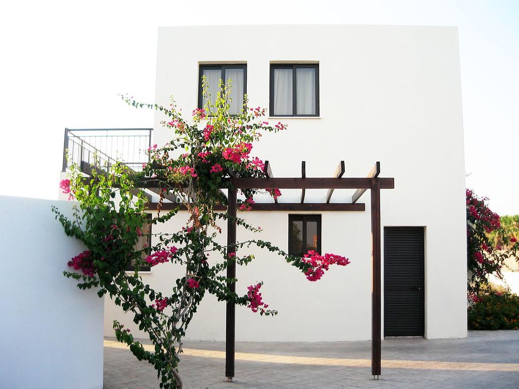 Aura Holiday Villas * Paphos