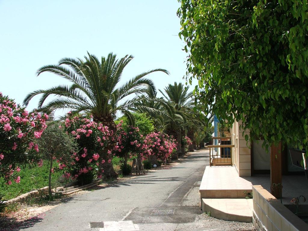 Apartment Dimma Seaside Houses *