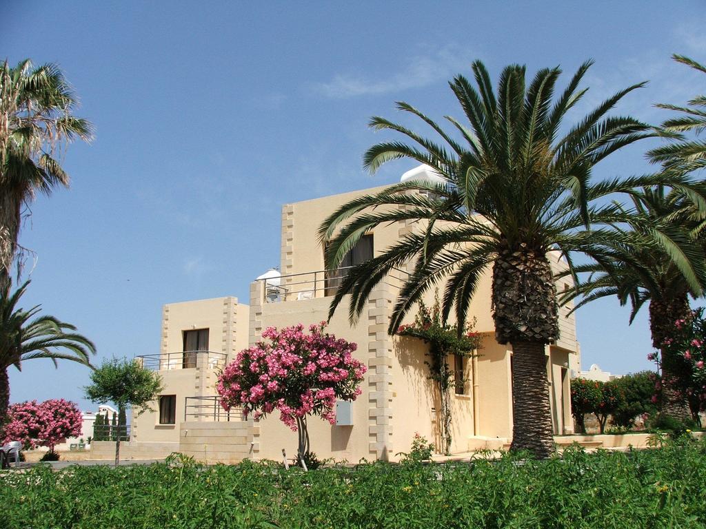 Apartment Dimma Seaside Houses Paphos