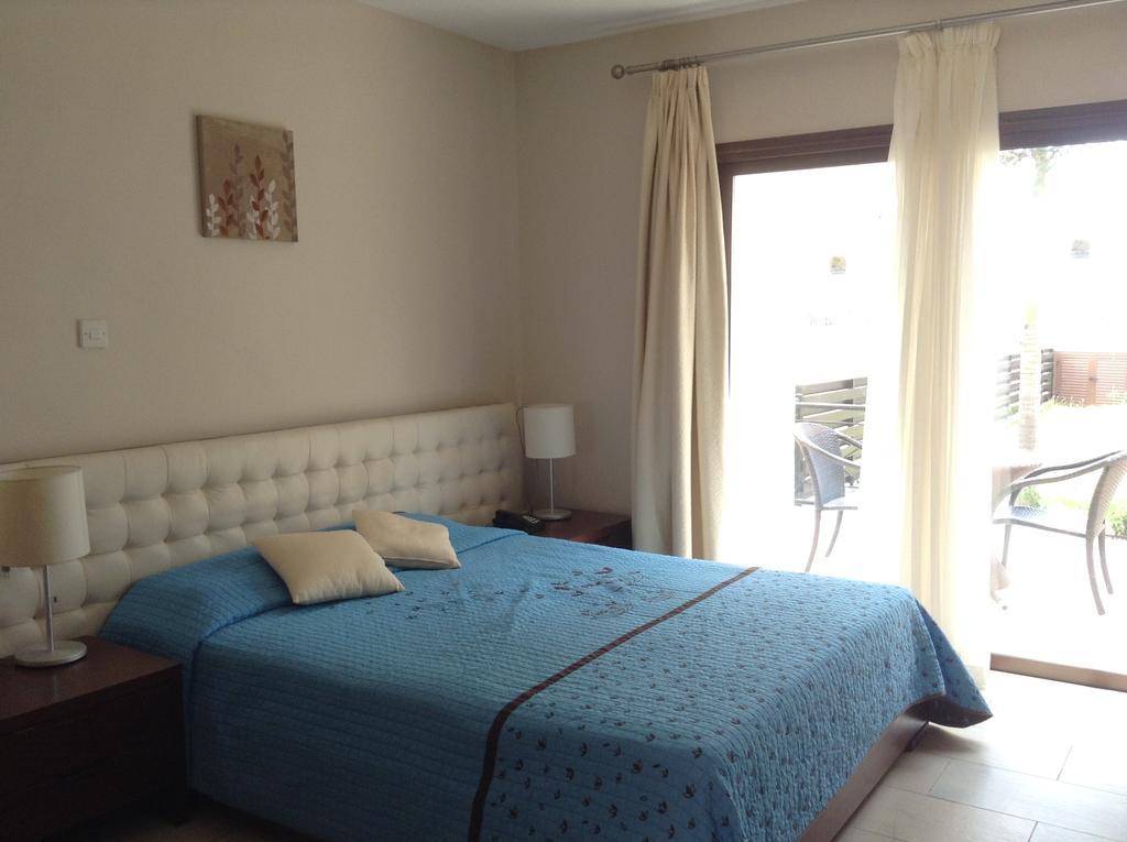 Aparthotel Avillion 4*