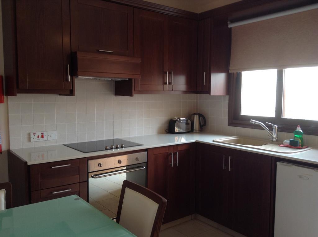 Avillion Aparthotel Klorakas