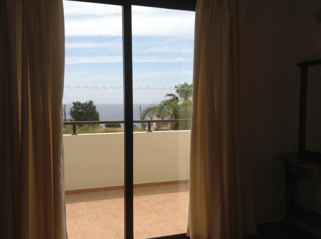 Aura Holiday Villas