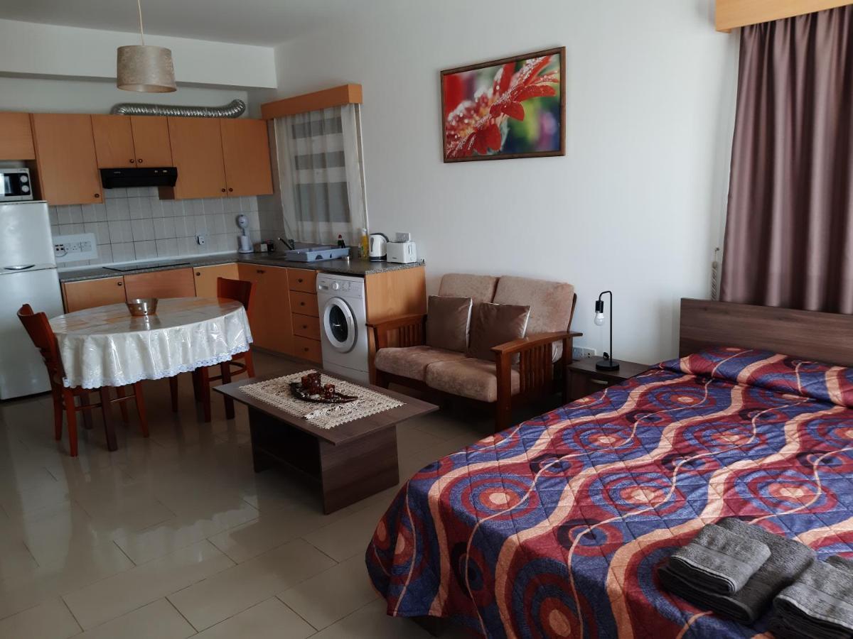 Apartment Pari