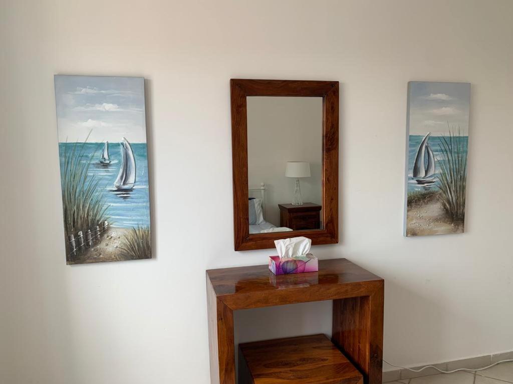 Comfortable 2 Bedroom In Popular Limnaria Gardens Apartment