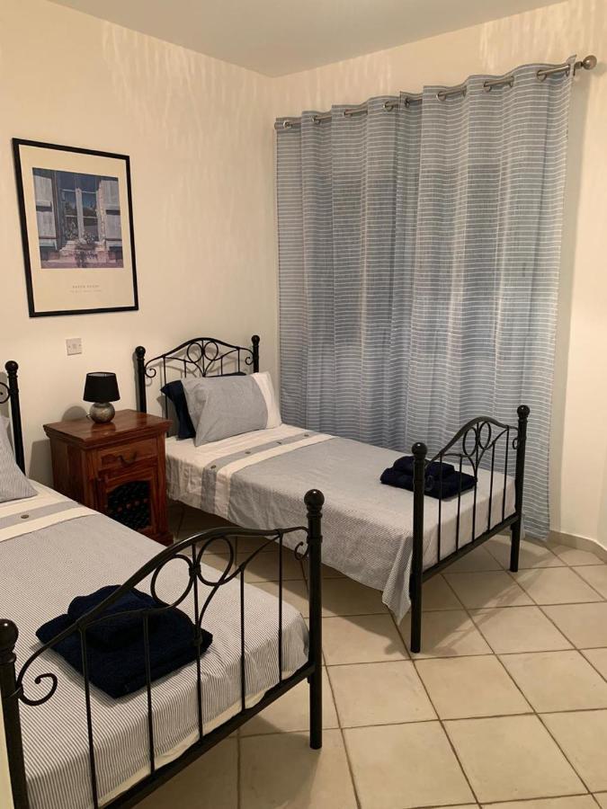 Apartment Comfortable 2 Bedroom In Popular Limnaria Gardens *