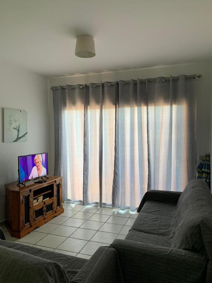 Apartment Comfortable 2 Bedroom In Popular Limnaria Gardens