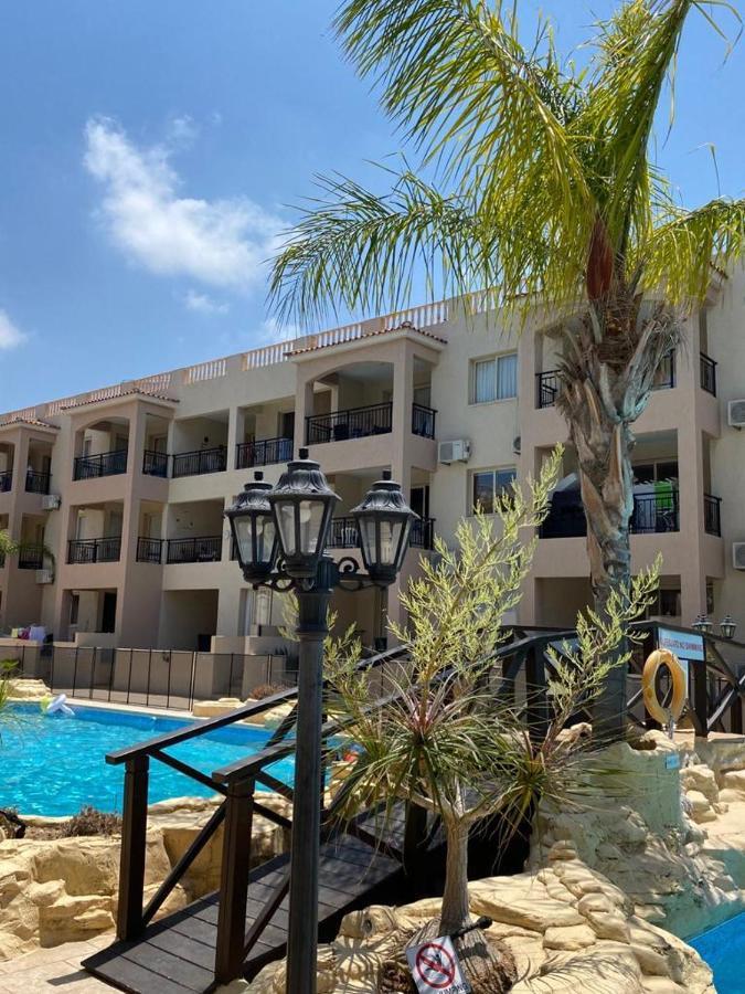 Royal Seacrest Modern Ground Floor C G 5 * Paphos