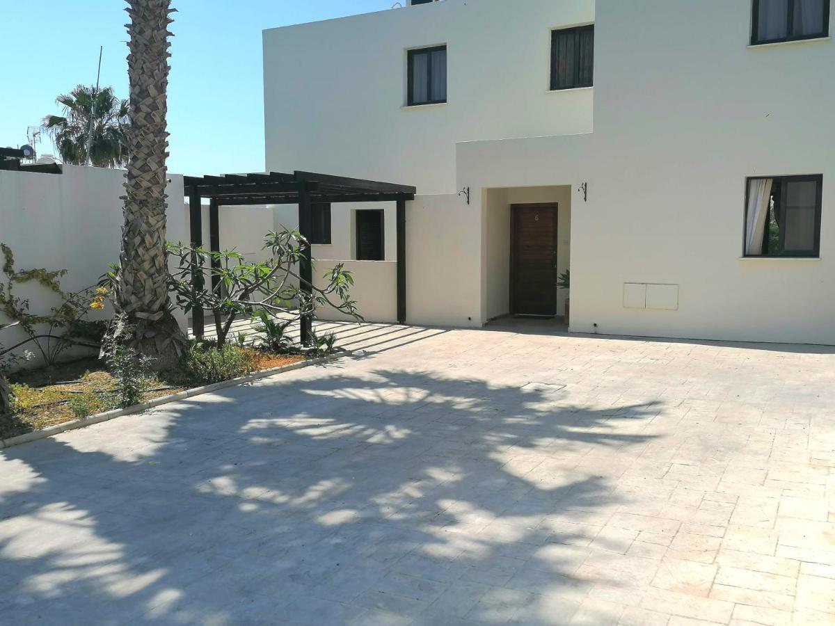Spacious 3 Bedroom Private Pool Paphos