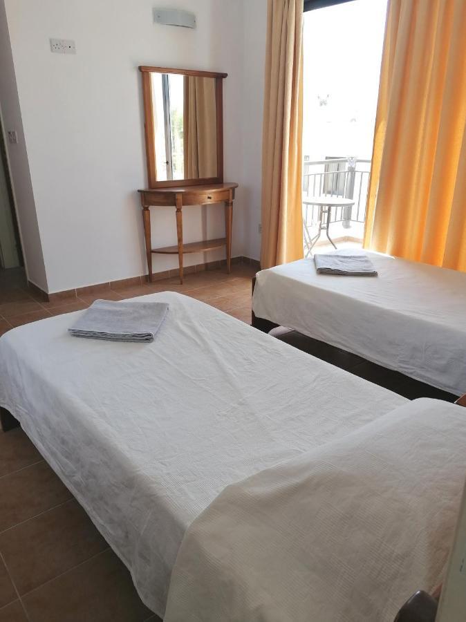 Spacious 3 Bedroom Private Pool Villa *
