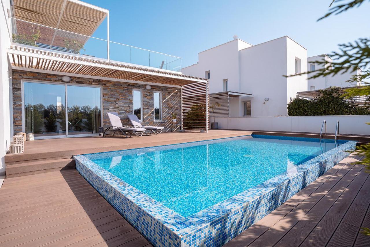 Aquamarine Villa *