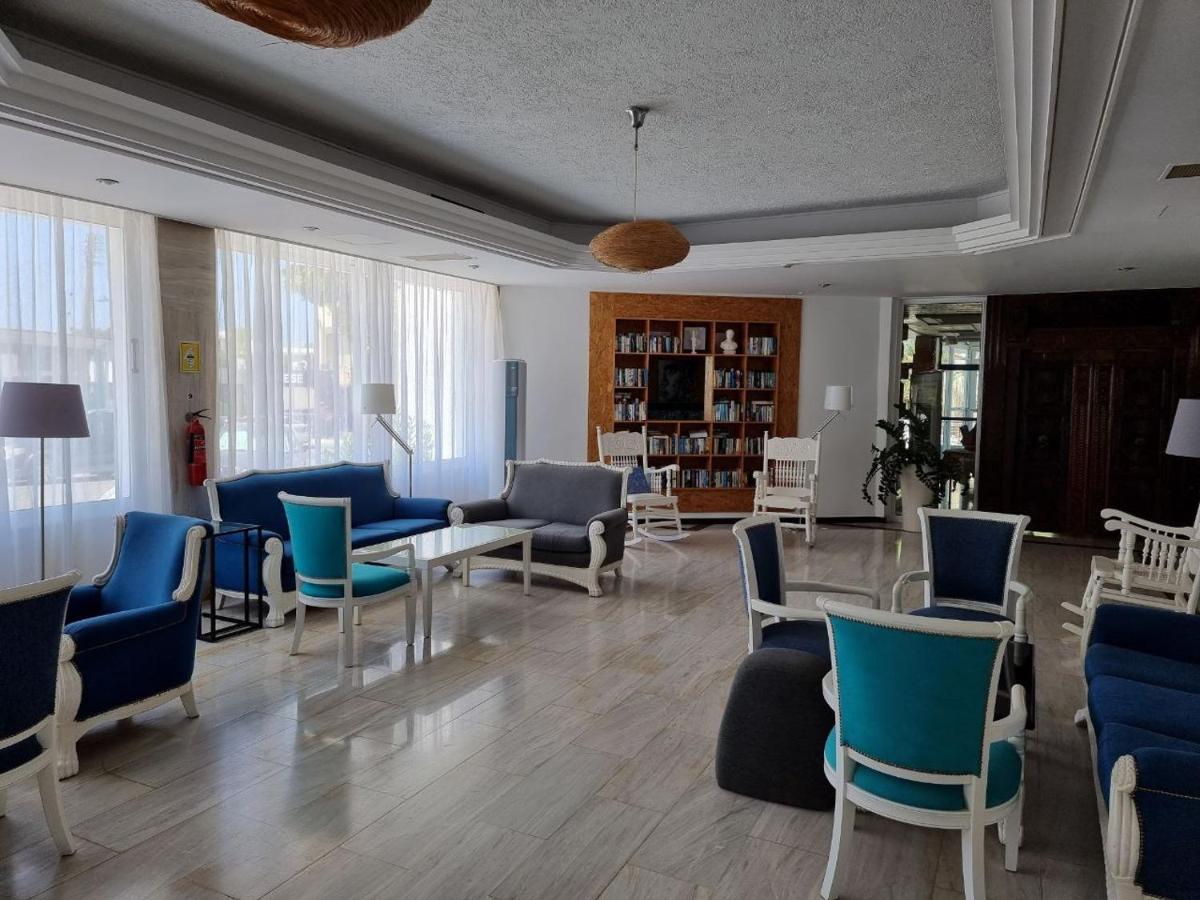 Nereus Hotel Hotel