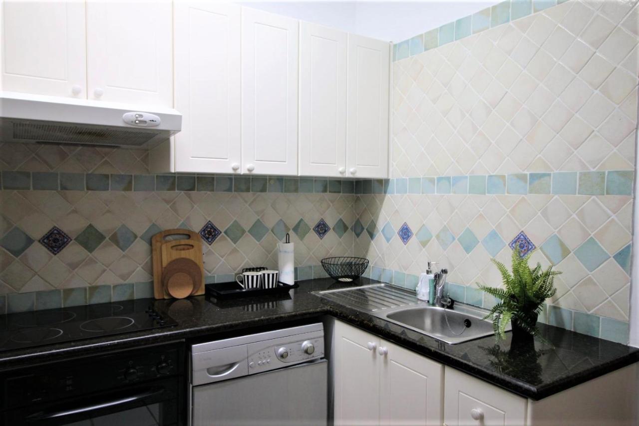 Apartment Cosea Living: Seaside 2 Bedroom Flat Kings Palace 209 *