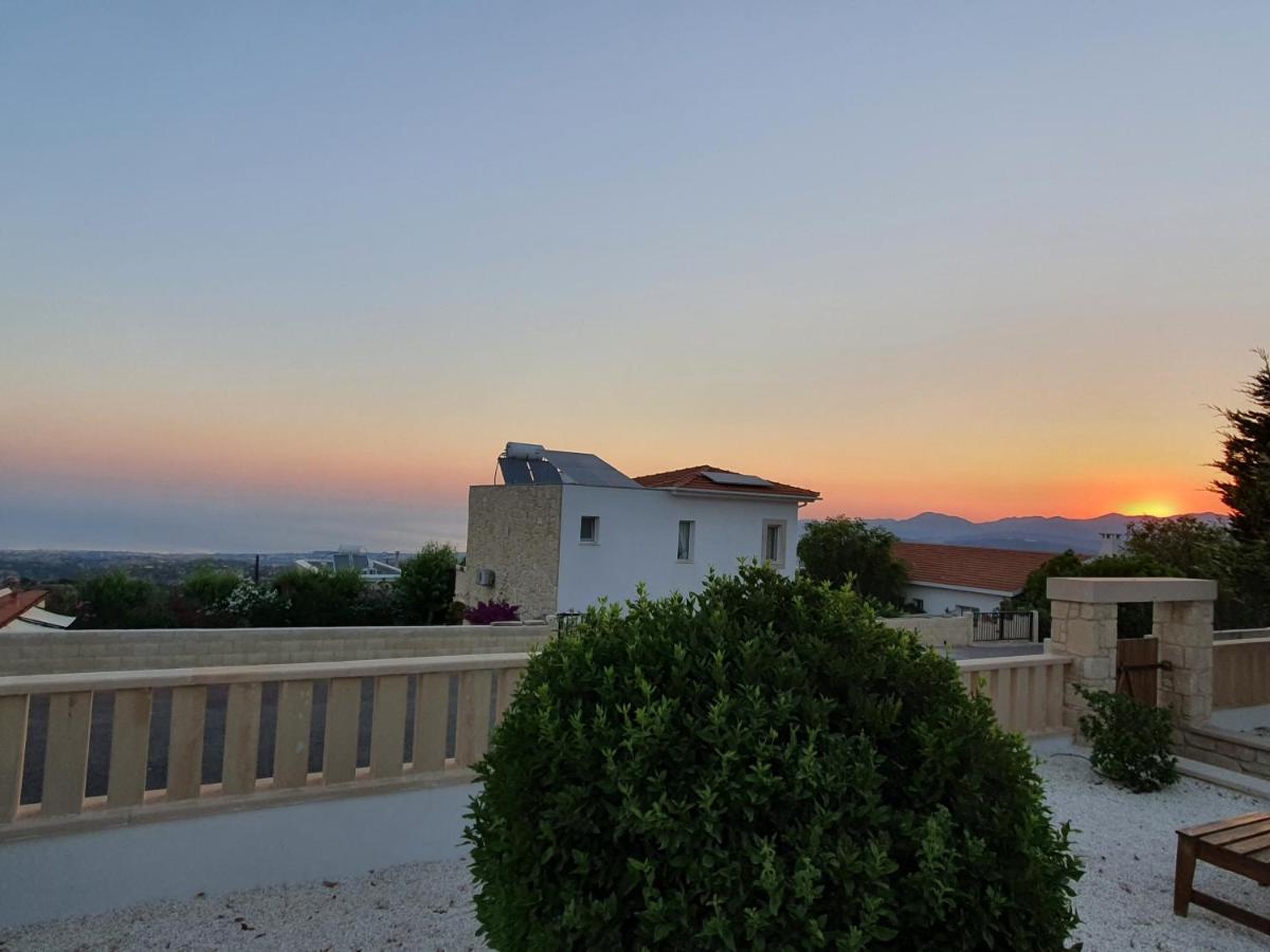 Serapho Villa *