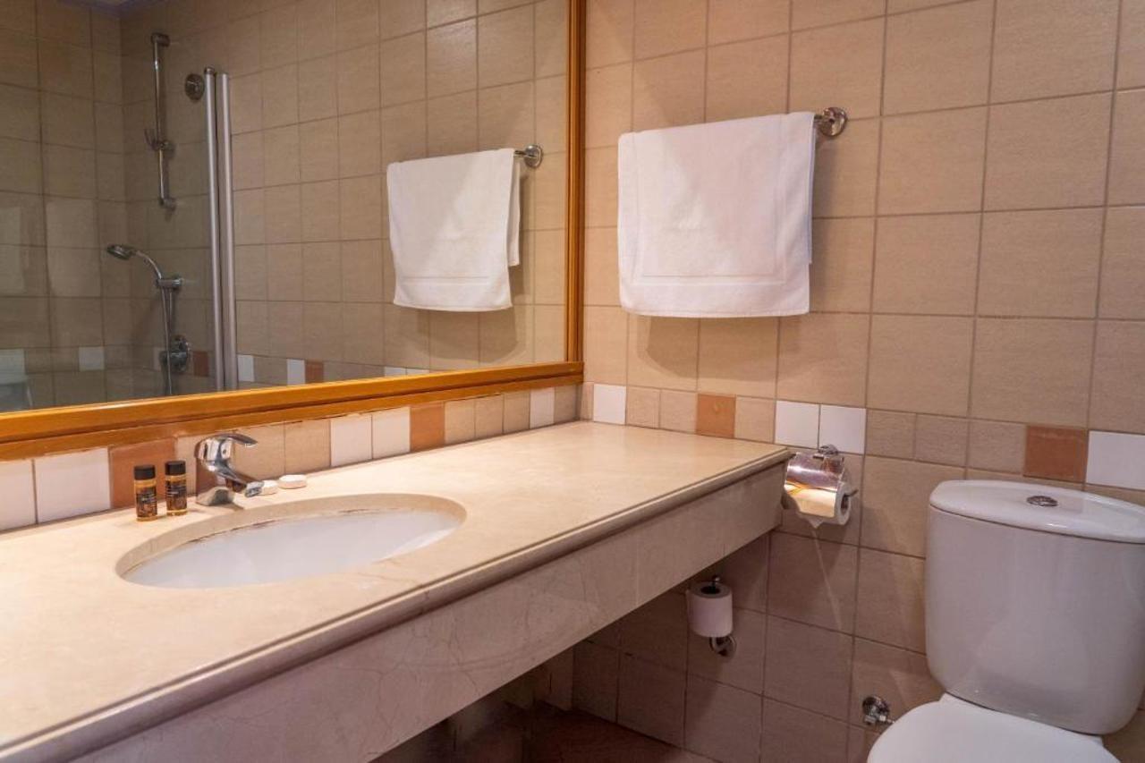 Gardens Hotel 3*