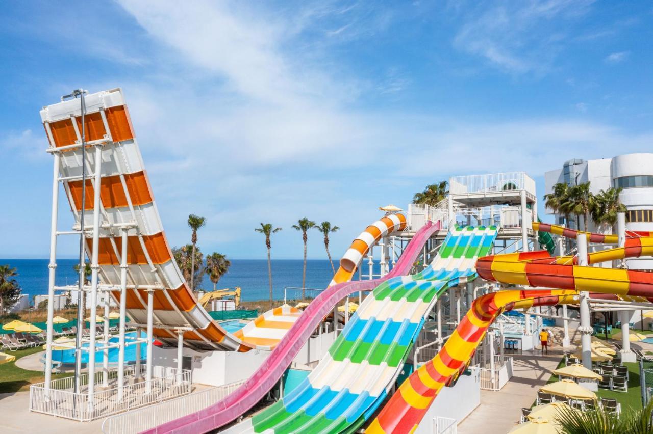 Leonardo Laura & Splash Resort Klorakas