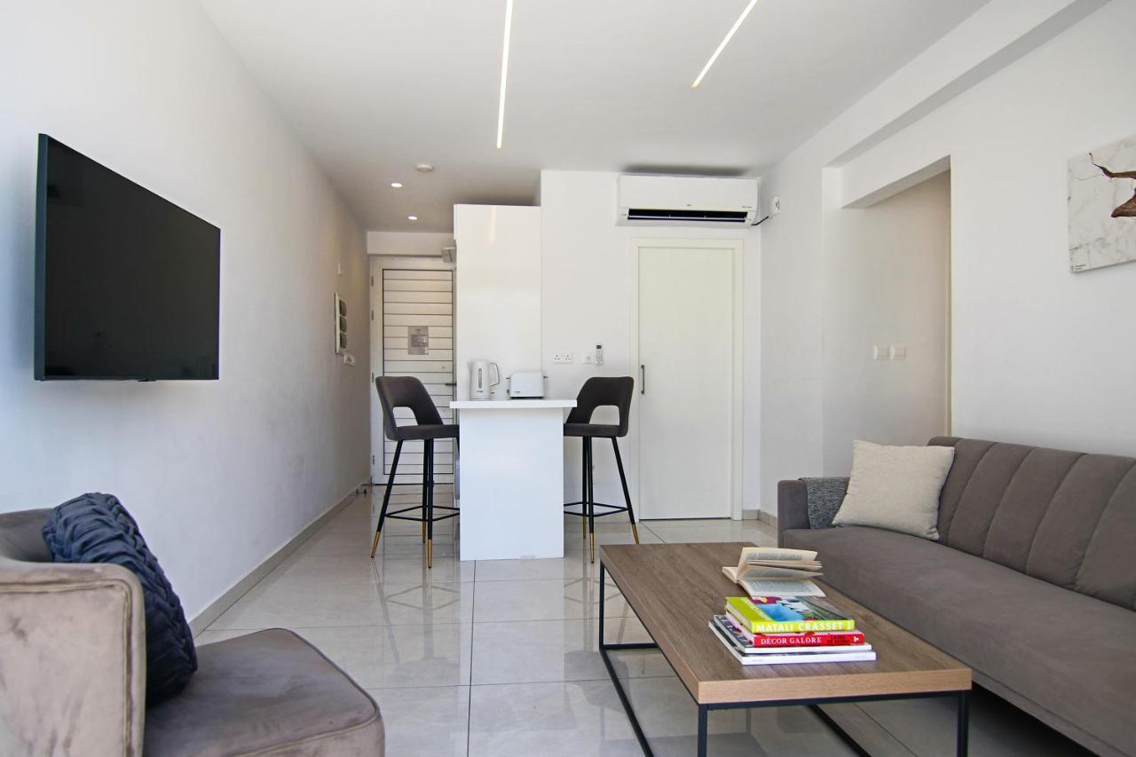 Apartamento Phaedrus Living