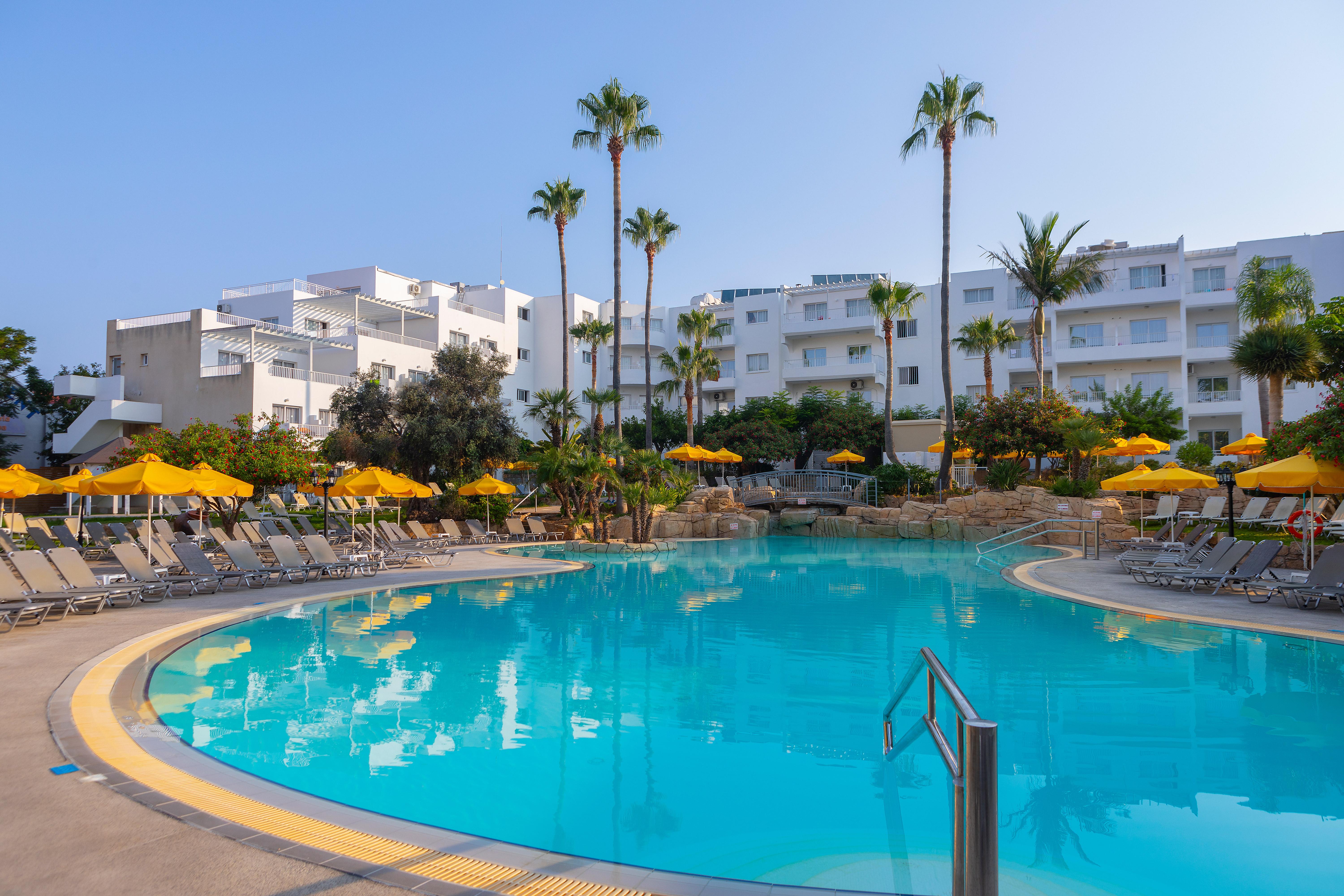 Mayfair Gardens 3* Paphos