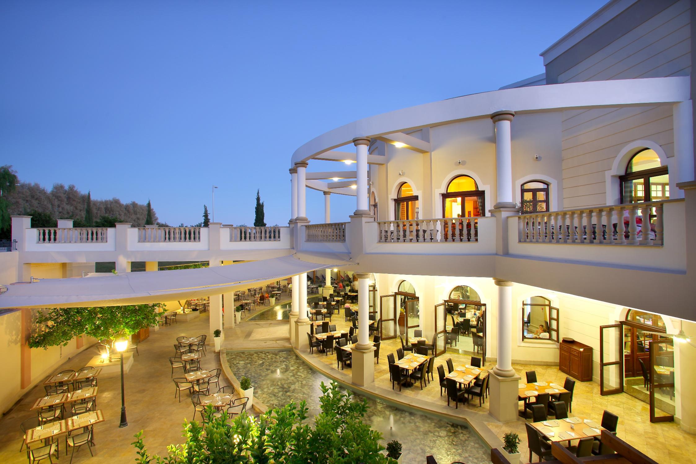Resort Aliathon Aegean 4*