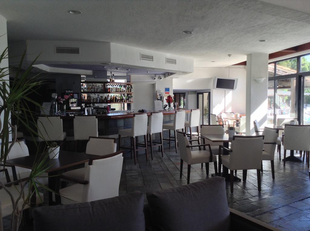 Gardens Hotel 3*