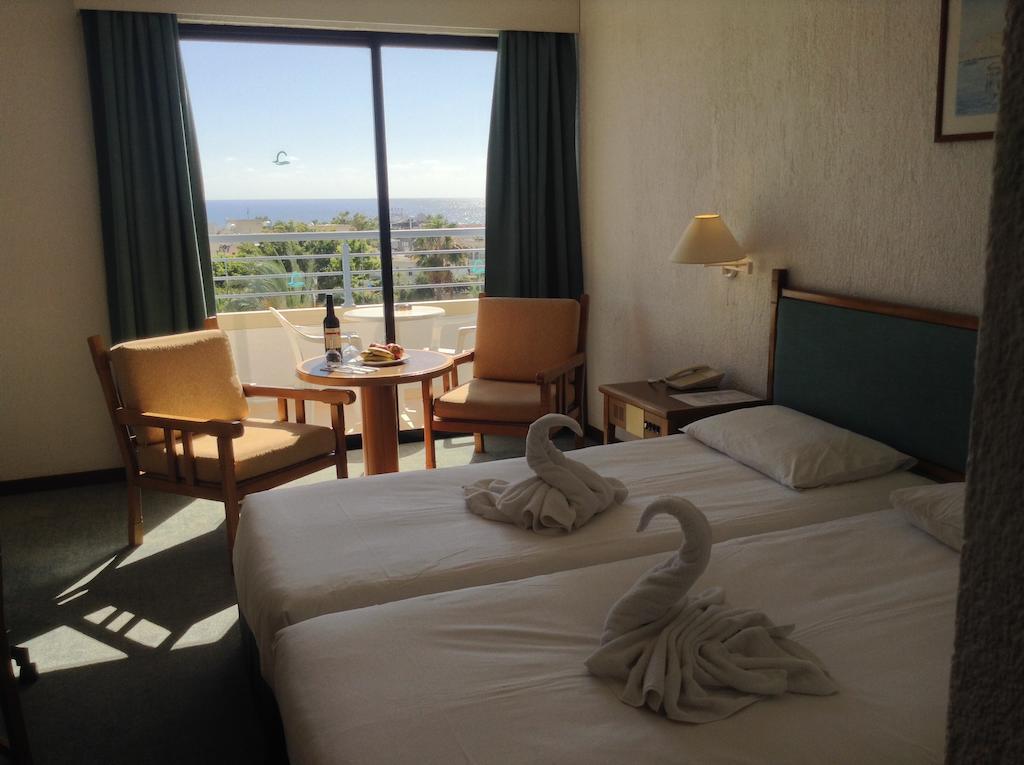 Gardens 3* Paphos