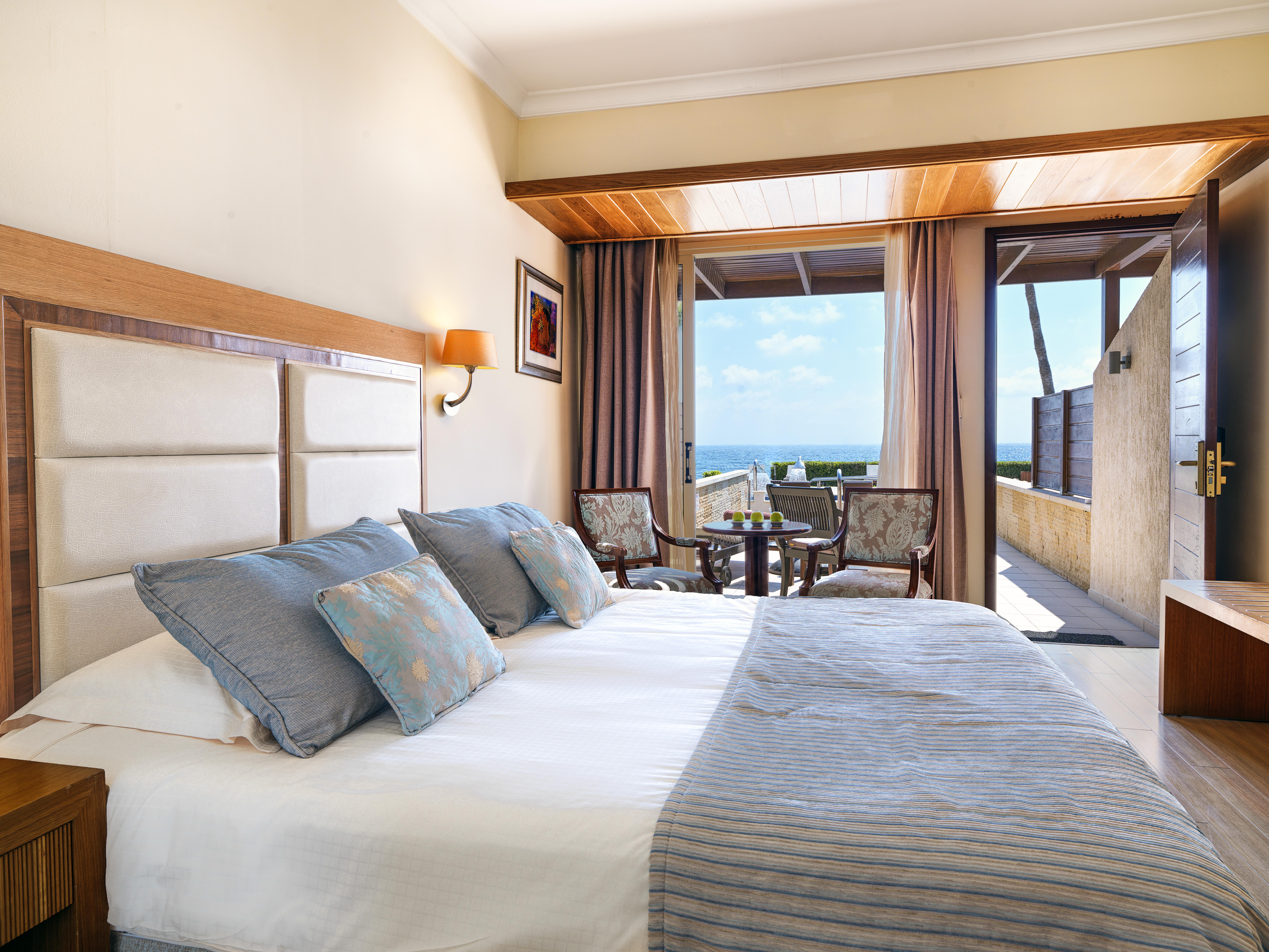 Hotel Alexander The Great Beach 4*