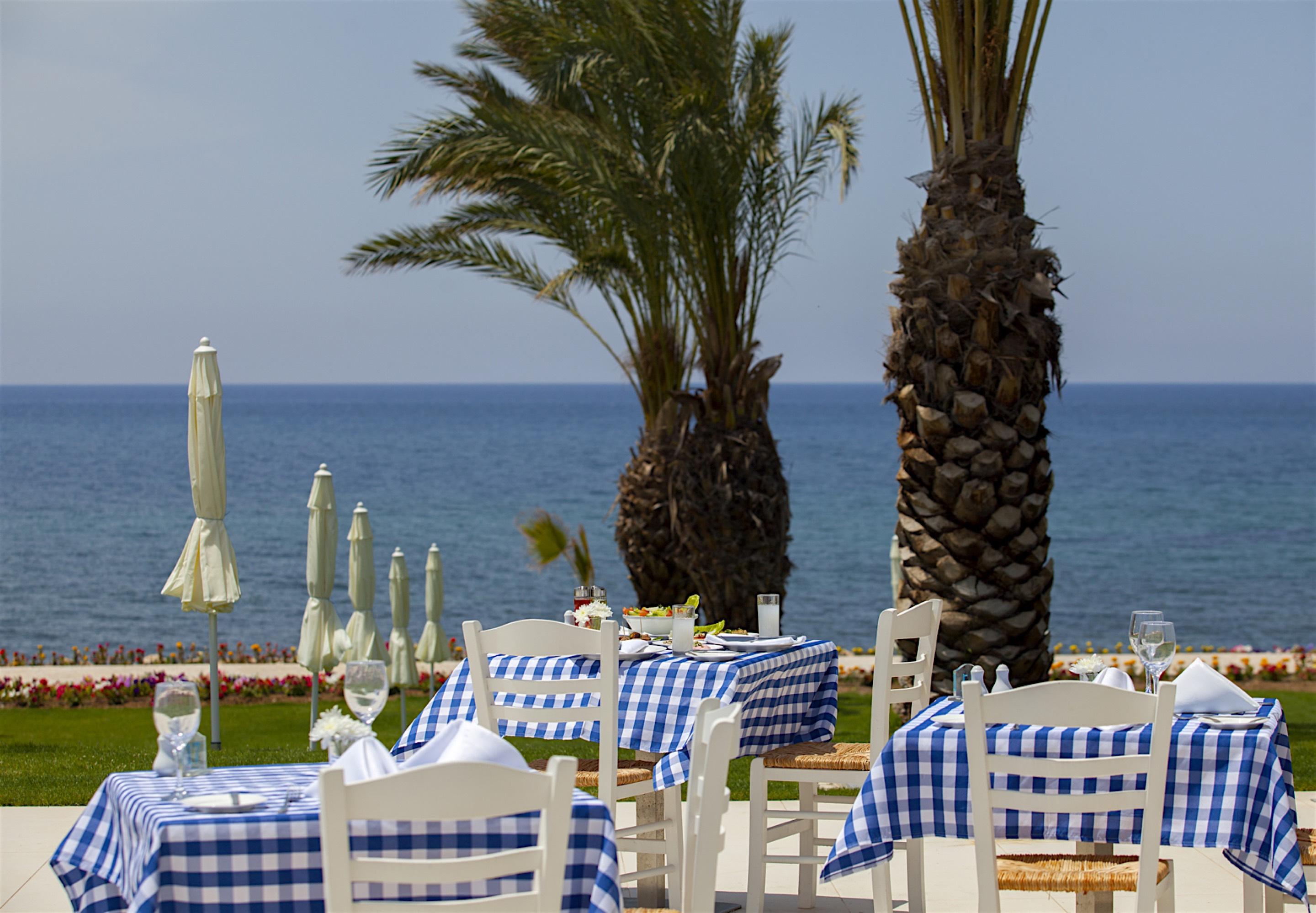 Resort King Evelthon Beach & Klorakas