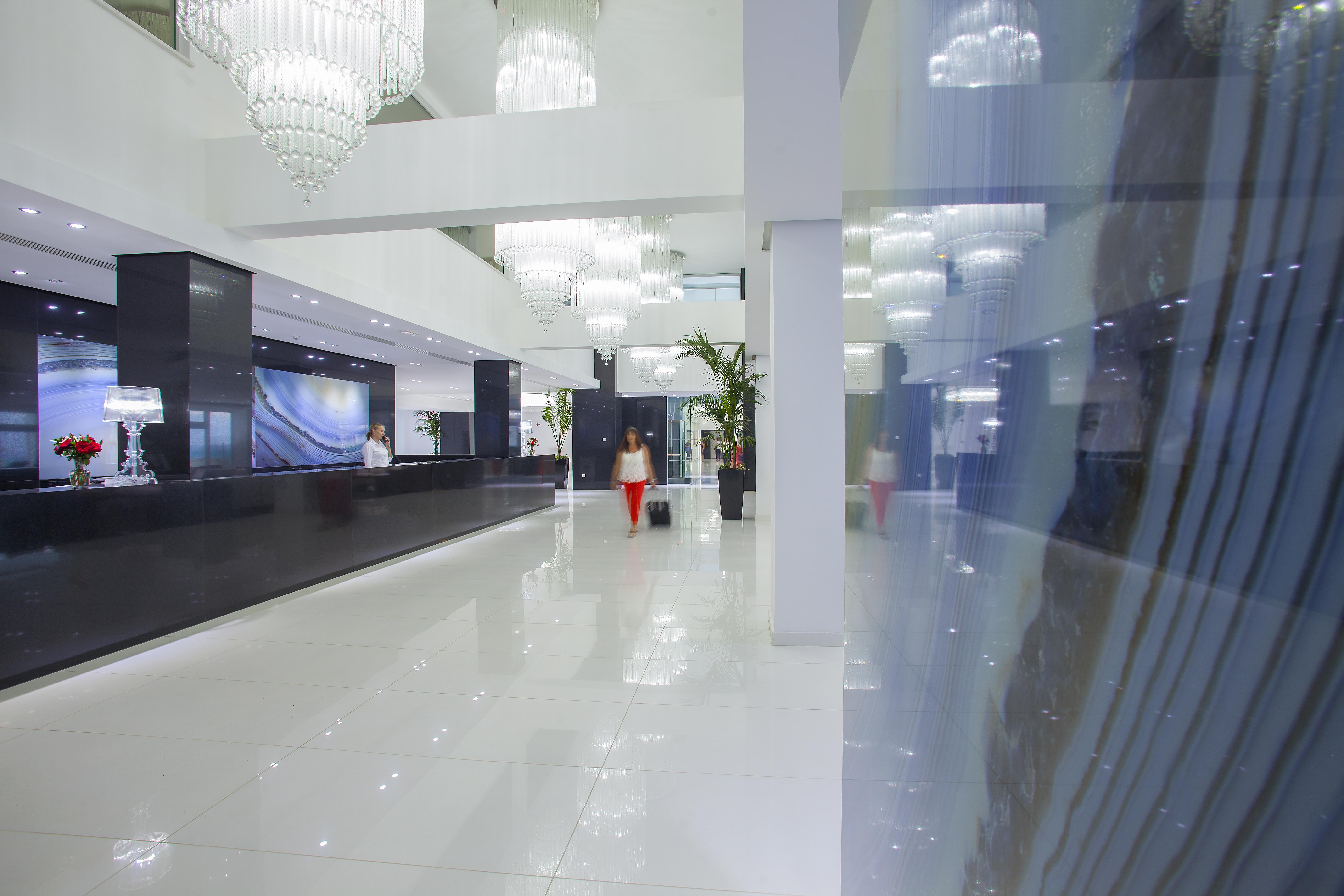 King Evelthon Beach & Resort Klorakas