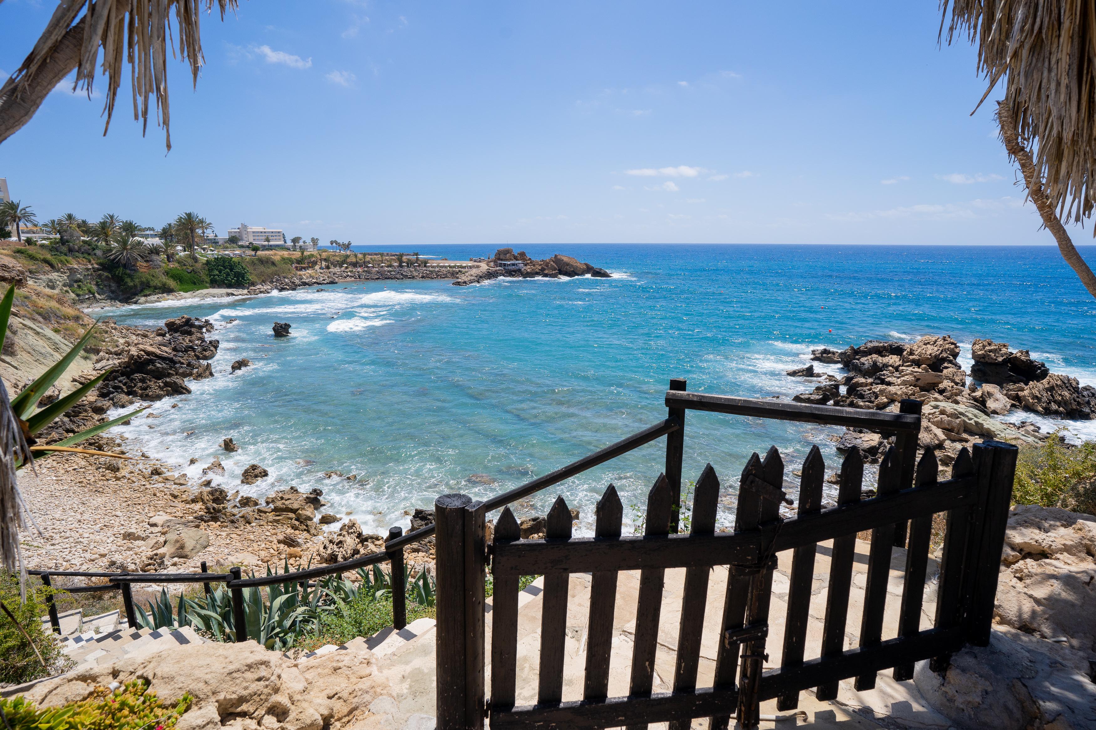 Aparthotel Vrachia & - Adults Only