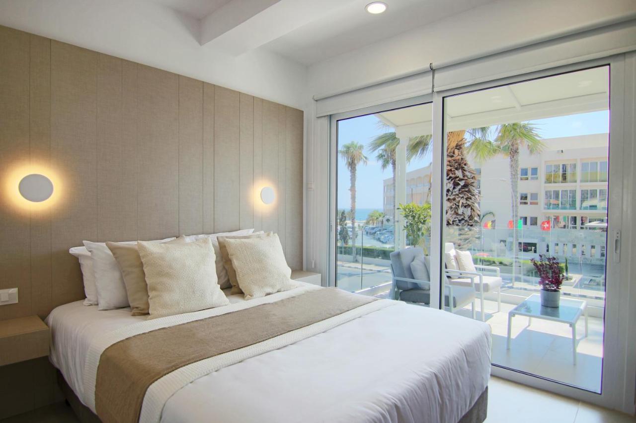 Apartment Phaedrus Living: Seaview Luxury Flat Limnaria 114 Paphos