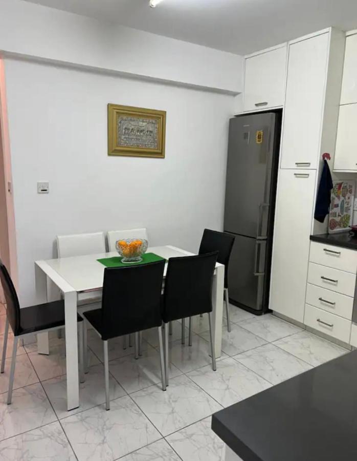 Marias Spacious Aparment Apartment *