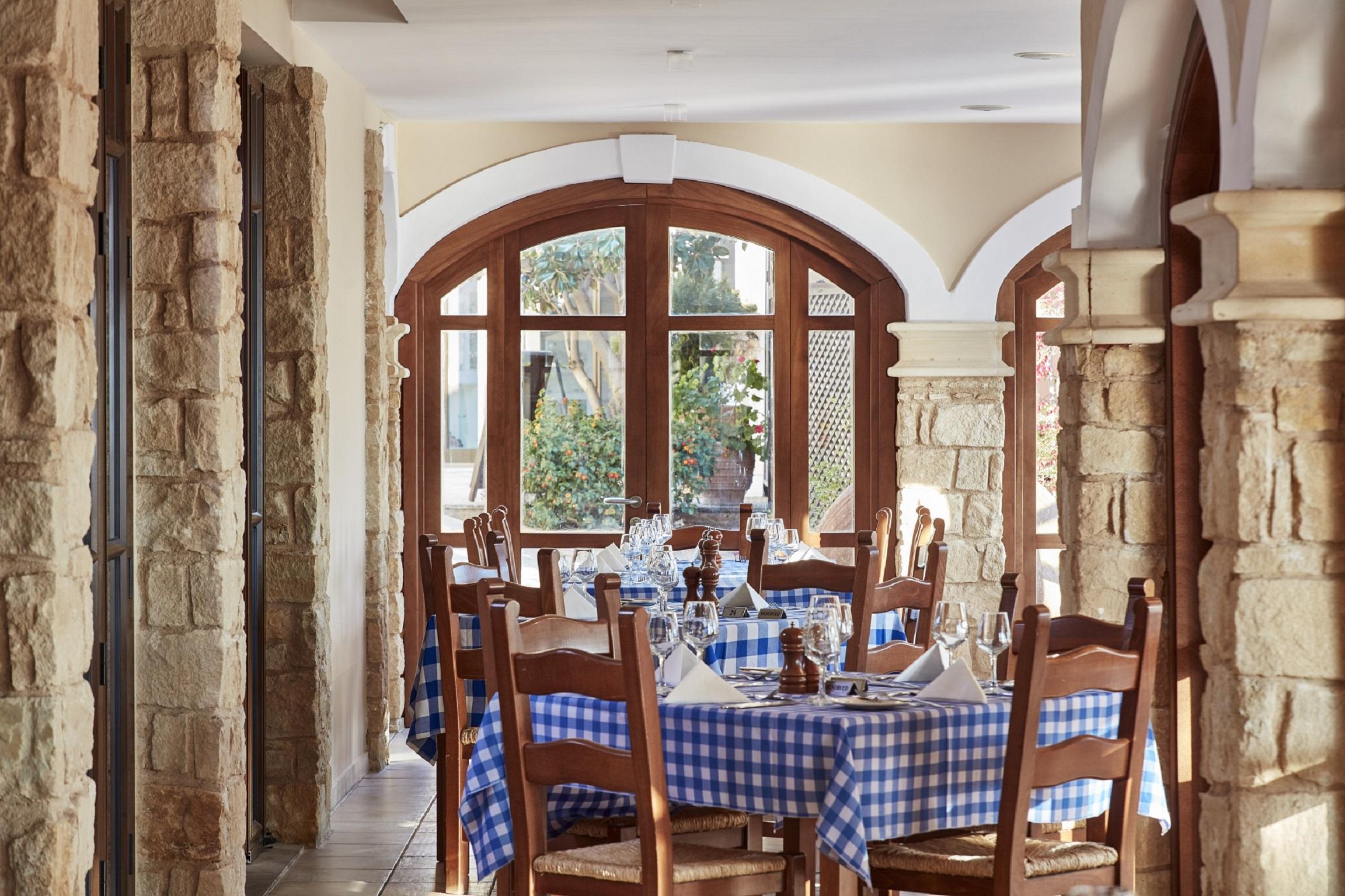 Aphrodite Hills Golf & Residences - Apartment *