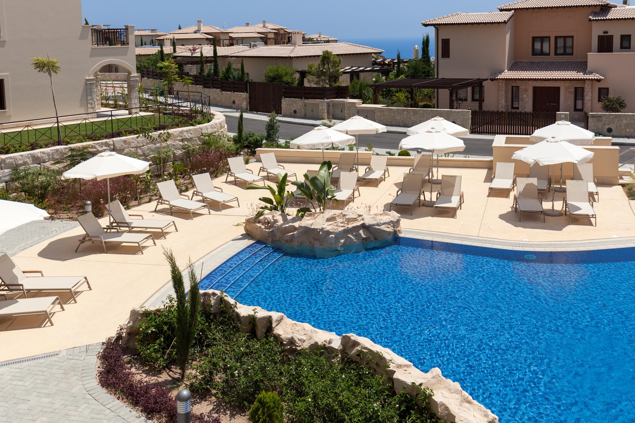 Aphrodite Hills Golf & Residences - *