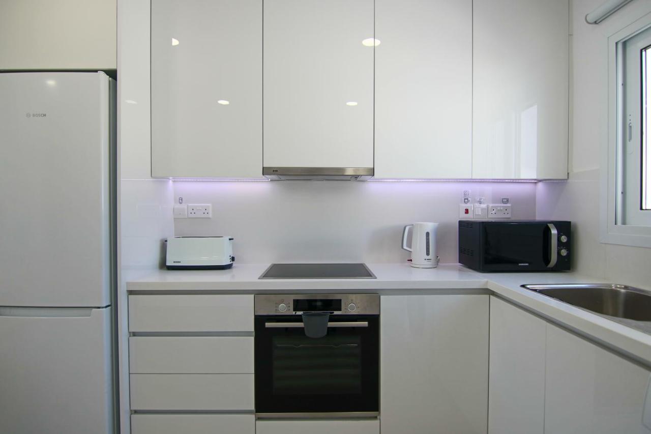 Phaedrus Living: Seaview Luxury Flat Limnaria 114 Apartment *